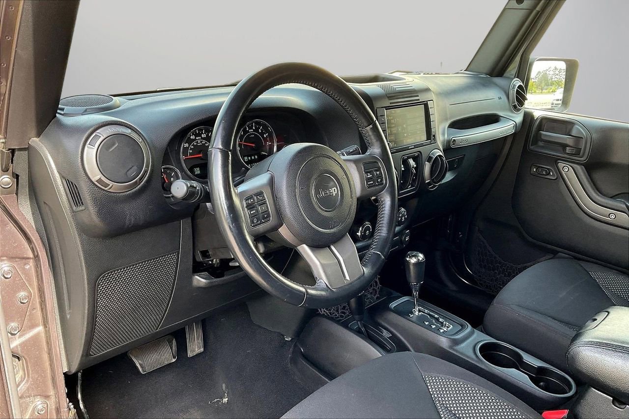Certified 2016 Jeep Wrangler Unlimited Sport image 18