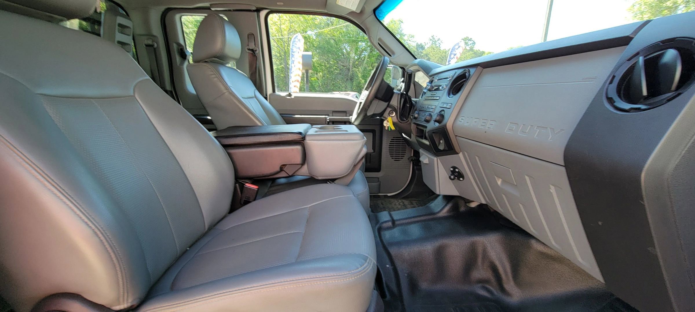 Used 2014 Ford F250 XL w/ Power Equipment Group image 17