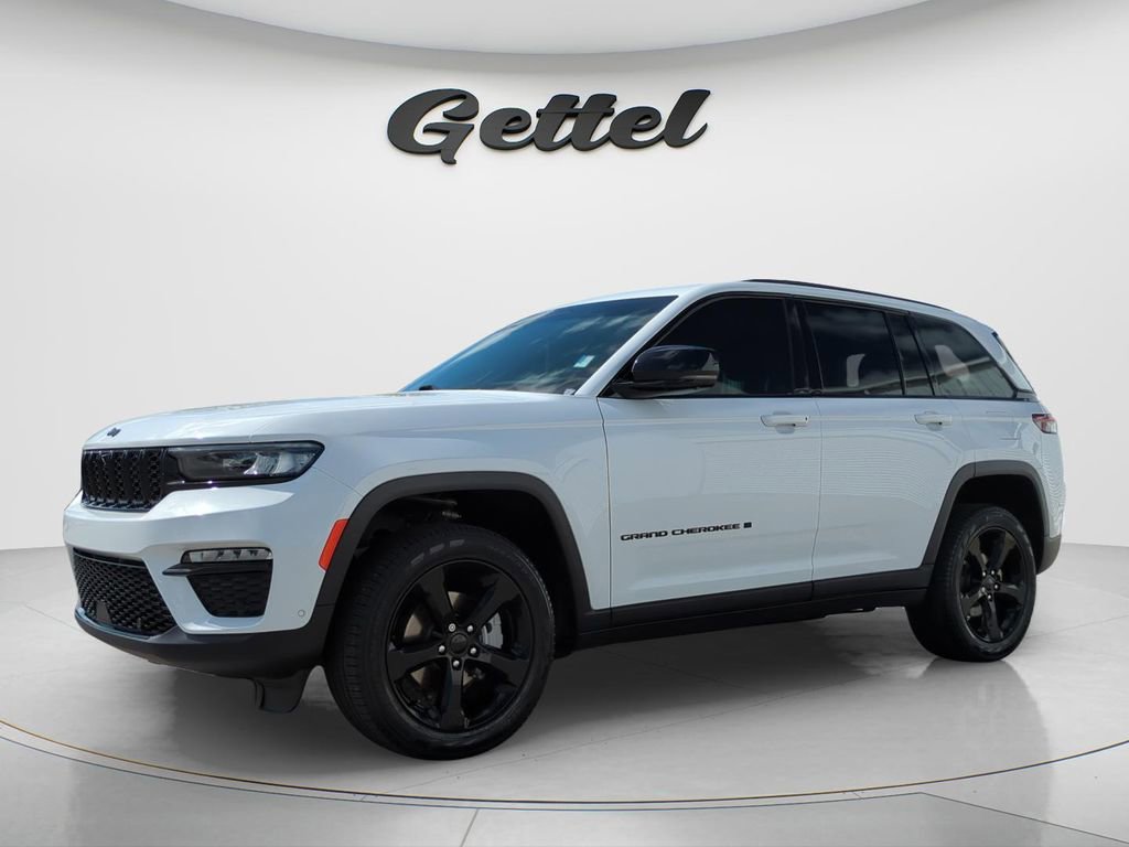Used 2023 Jeep Grand Cherokee Limited w/ Luxury Tech Group II RWD image 1