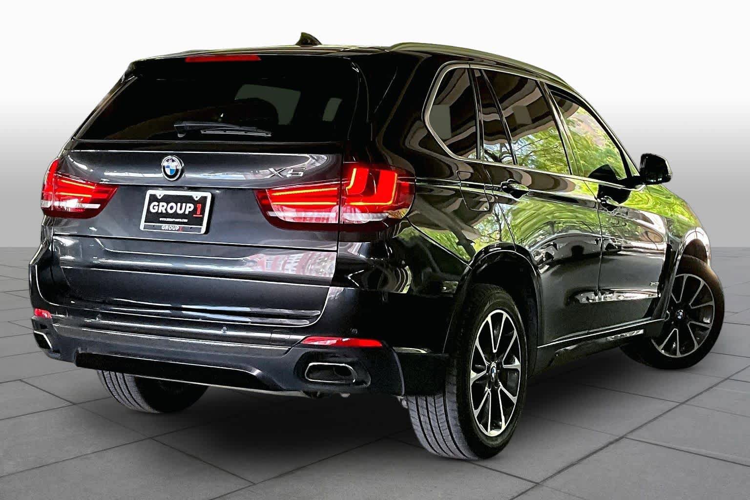 Used 2018 BMW X5 sDrive35i RWD image 12
