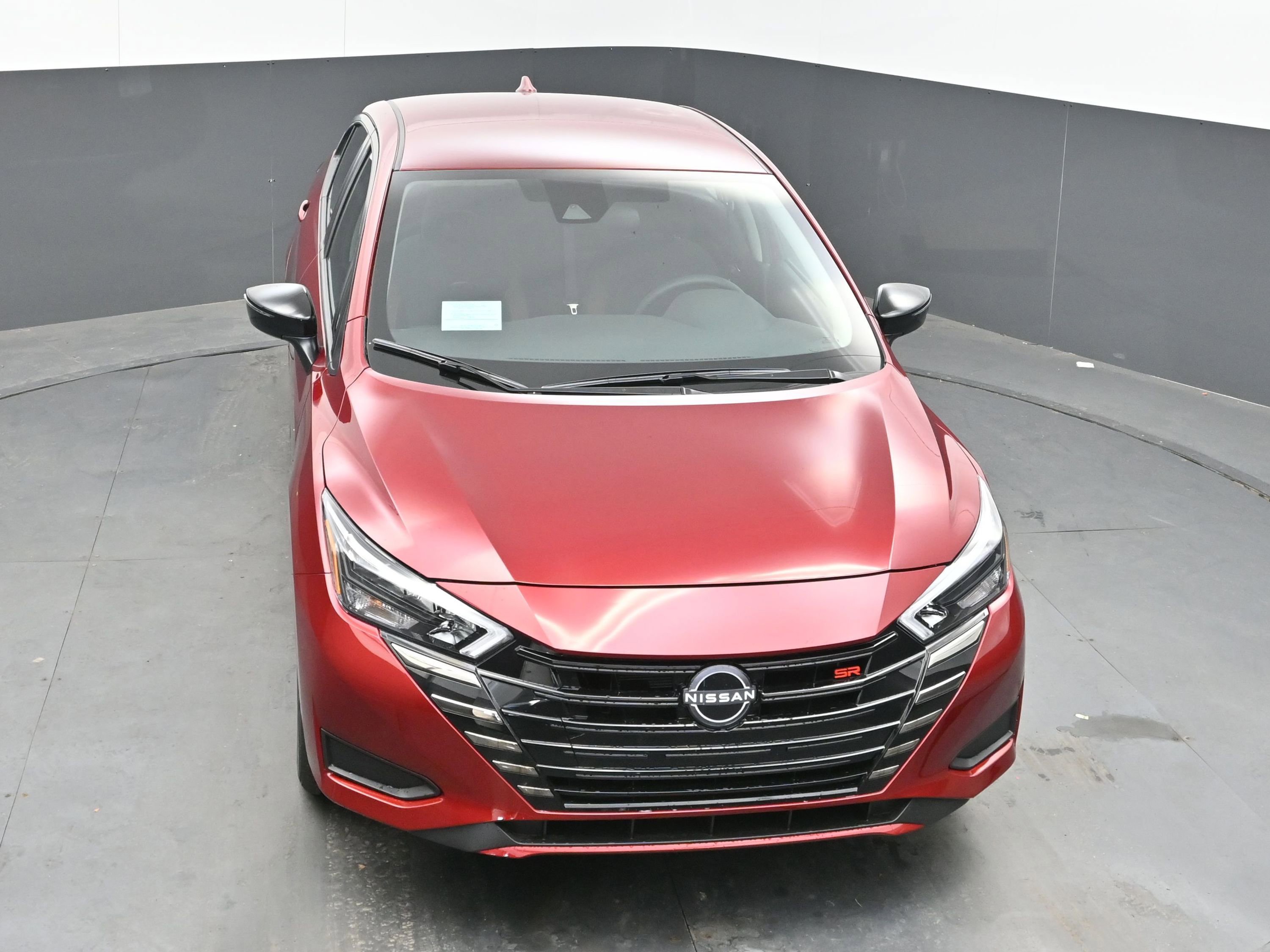 New 2025 Nissan Versa SR w/ Trunk Package image 30