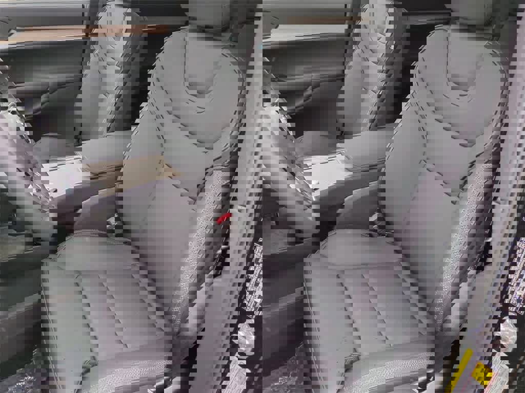 New 2025 Volvo EX90 Ultra image 15