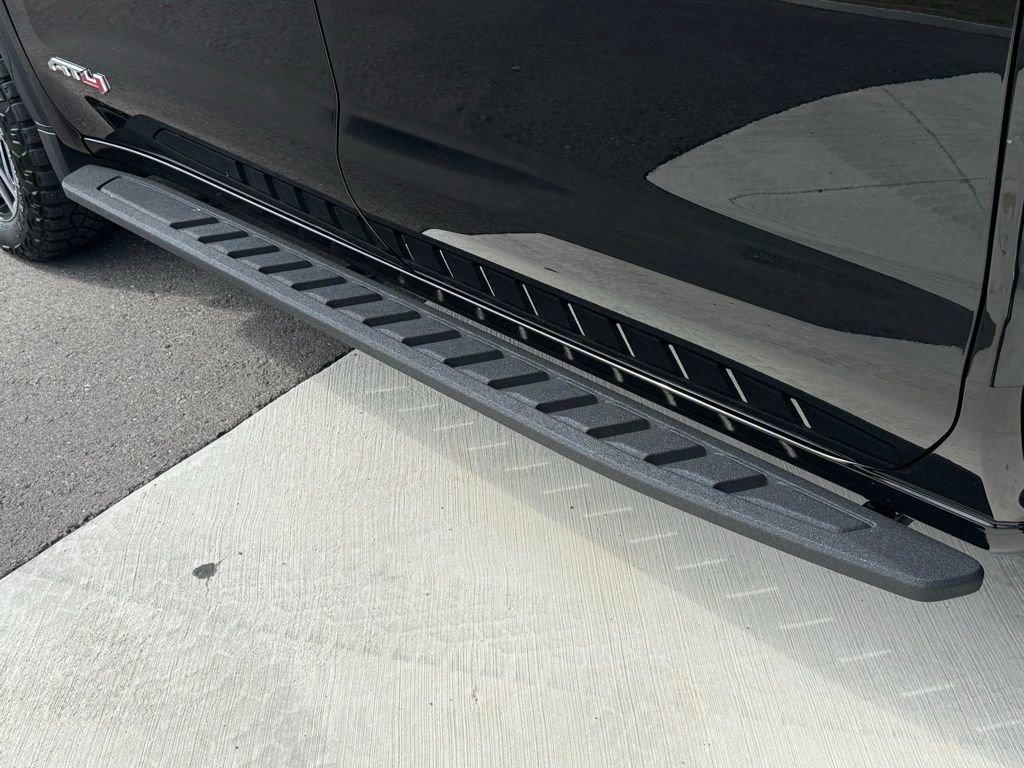 Used 2025 GMC Sierra 1500 AT4 w/ AT4 Premium Package image 50