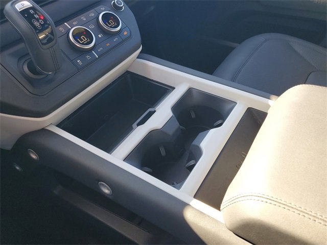 Used 2025 Land Rover Defender 110 S image 25