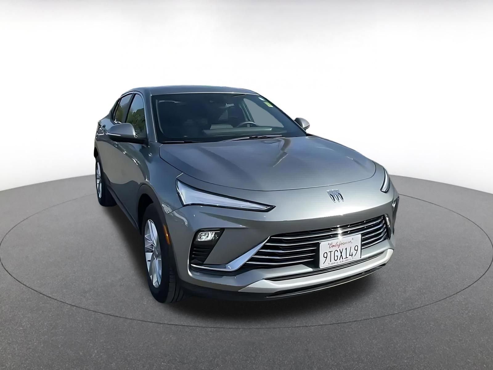 Used 2025 Buick Envista Preferred image 3