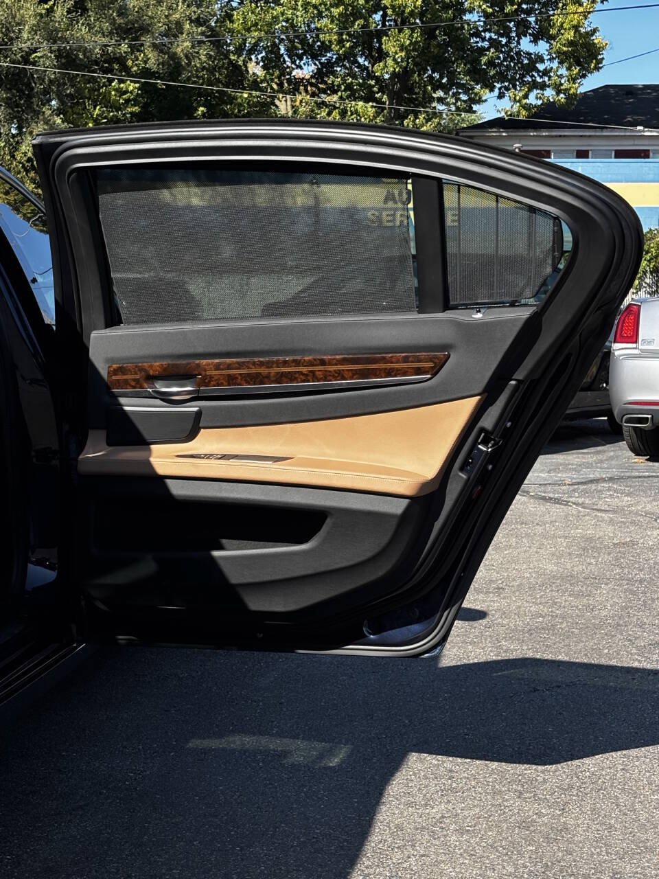 Used 2013 BMW 740Li xDrive AWD/4WD image 16
