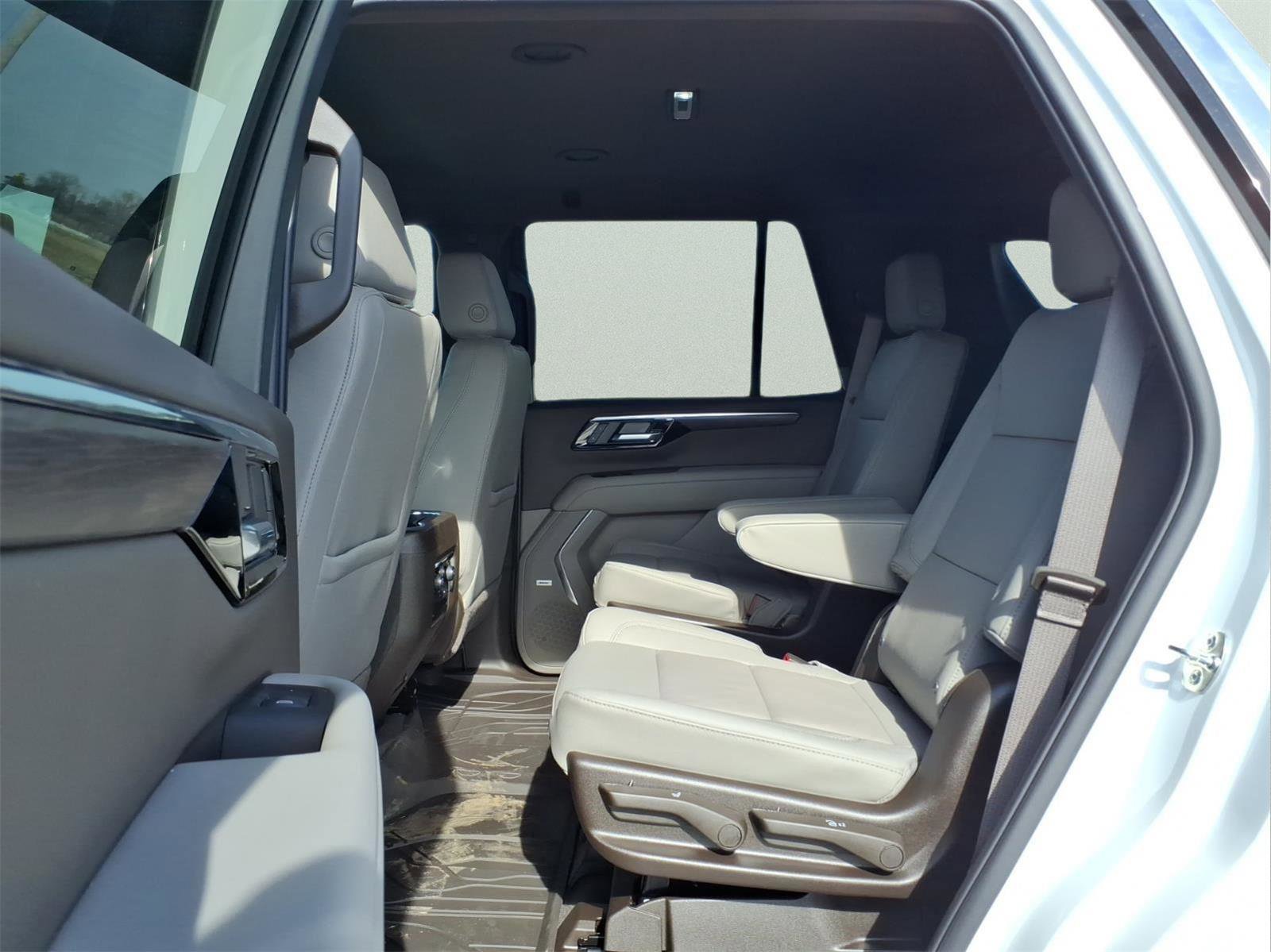 New 2026 Chevrolet Tahoe LT w/ Comfort Package image 9