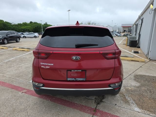 Used 2020 Kia Sportage LX FWD image 4