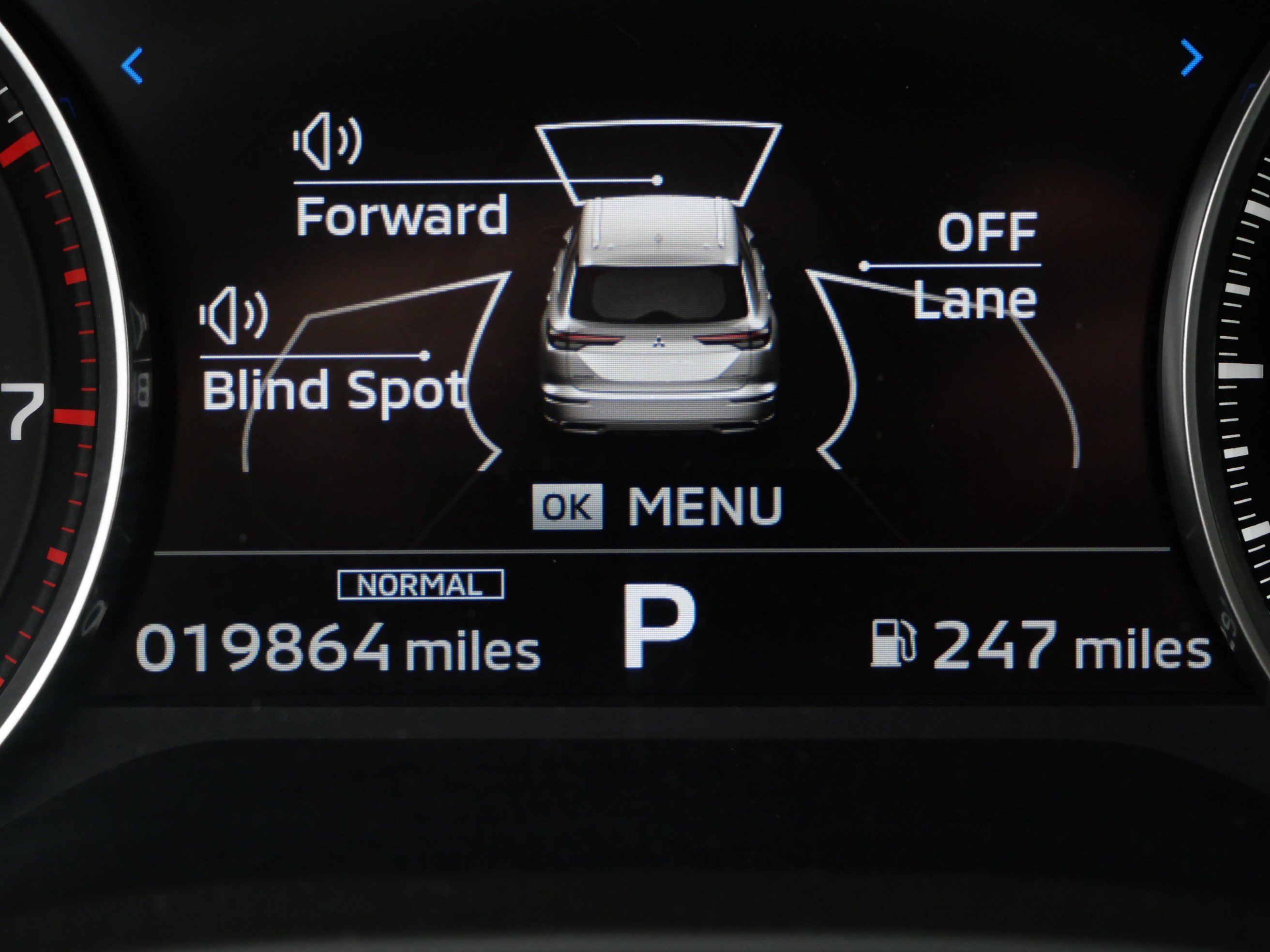 Used 2022 Mitsubishi Outlander ES AWD/4WD image 31