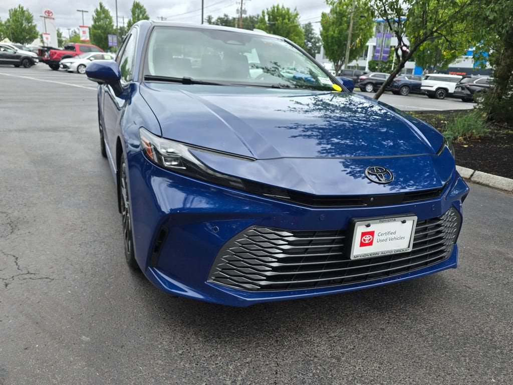 Certified 2025 Toyota Camry XLE w/ Premium Plus Package AWD/4WD image 9