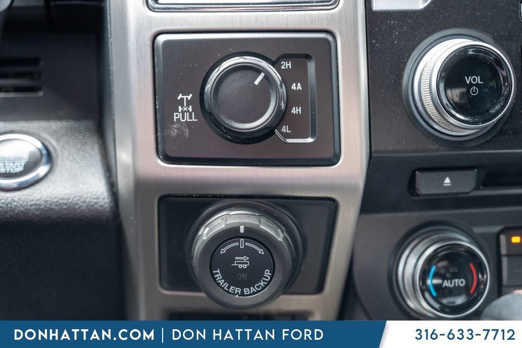 Used 2018 Ford F150 Platinum w/ Equipment Group 701A Luxury image 12