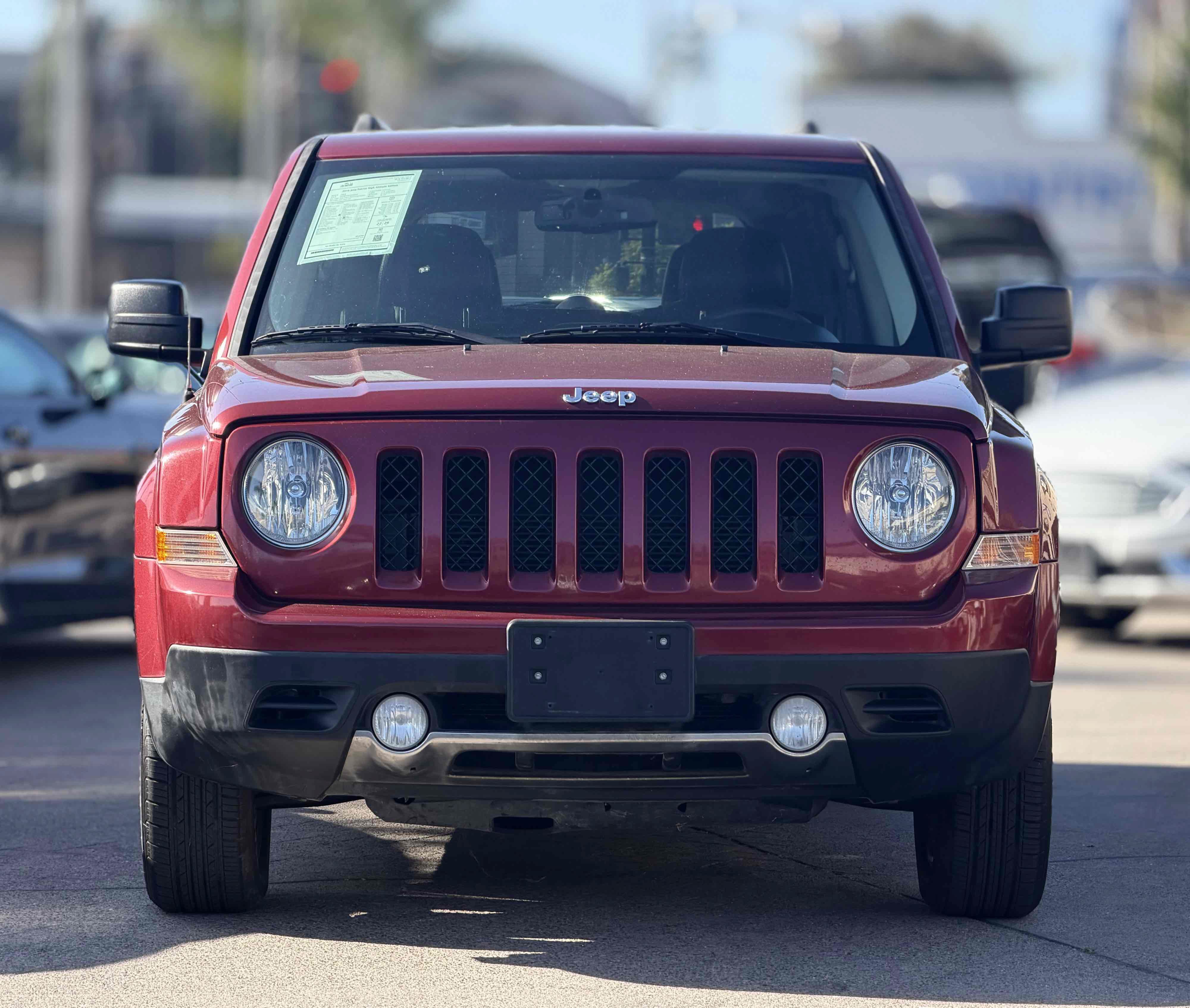 Used 2016 Jeep Patriot High Altitude FWD image 4