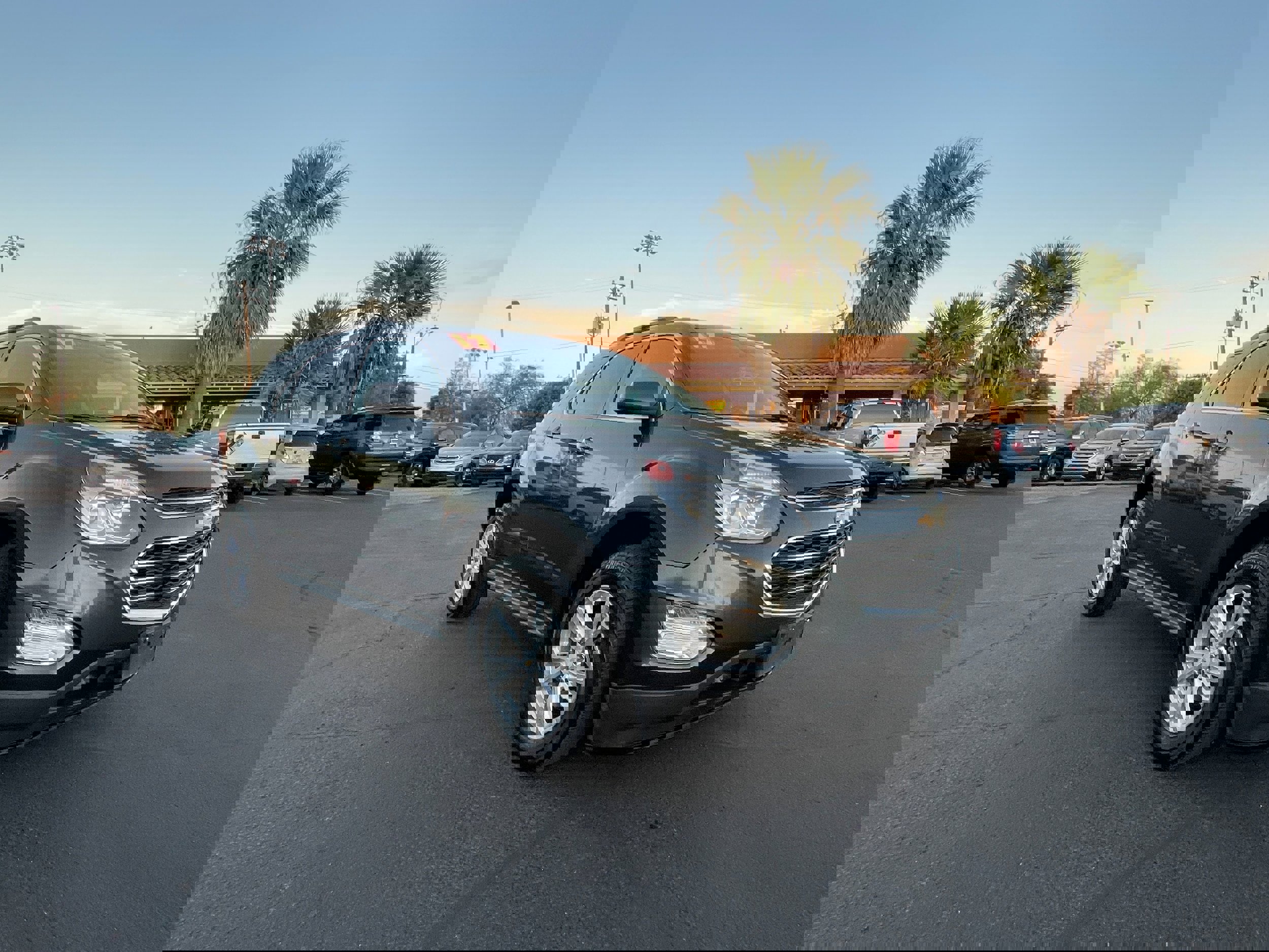 Used 2017 Chevrolet Equinox LT w/ Convenience Package image 7