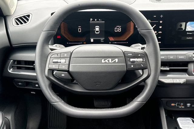New 2026 Kia K4 EX FWD image 16