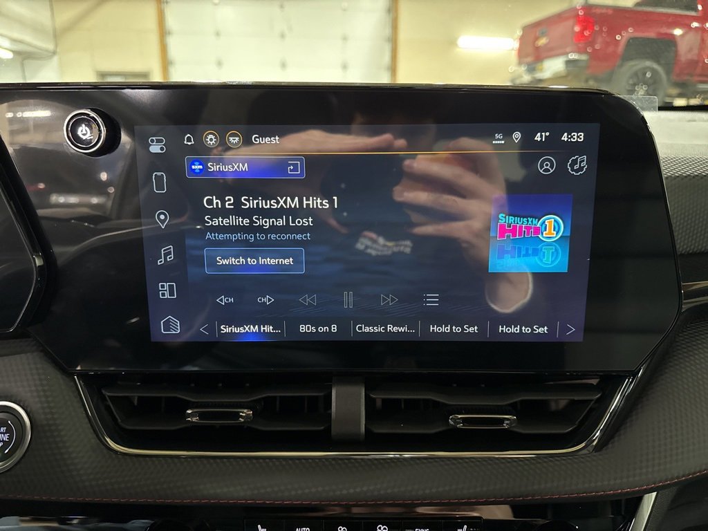 New 2025 Chevrolet Equinox RS image 24