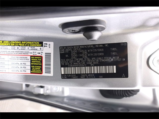 Used 2023 Toyota Highlander Limited image 36