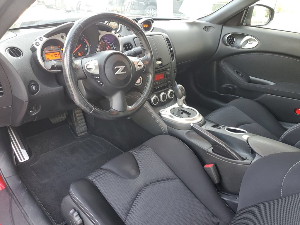 Certified 2020 Nissan 370Z Coupe RWD image 19