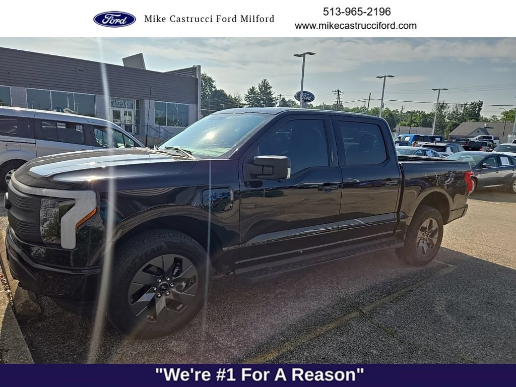 Certified 2024 Ford F150 Lightning Flash AWD/4WD image 3