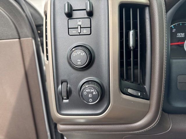 Used 2018 GMC Sierra 2500 Denali w/ Duramax Plus Package image 15