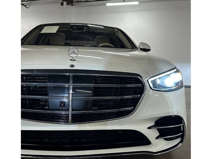 Used 2022 Mercedes-Benz S 500 4MATIC image 3