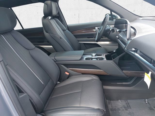 Used 2026 Cadillac Vistiq Luxury image 10
