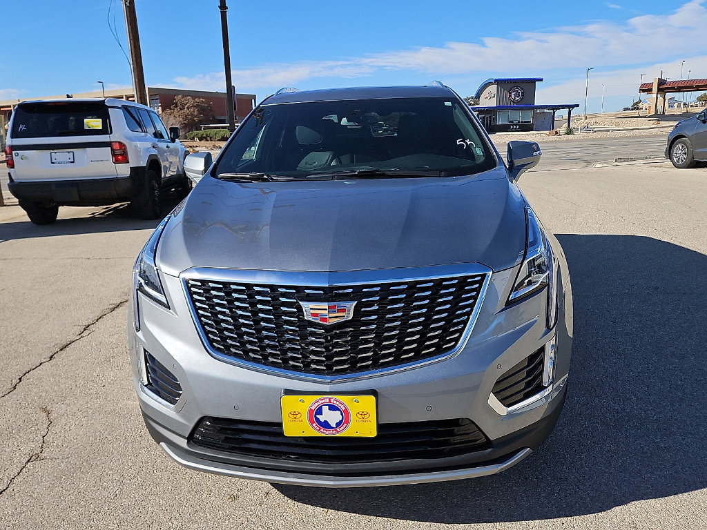 Used 2025 Cadillac XT5 Premium Luxury image 8