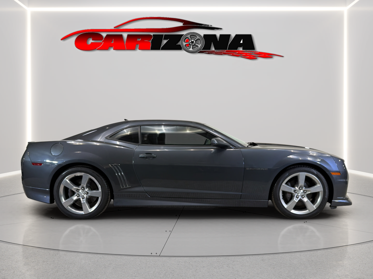 Used 2010 Chevrolet Camaro SS w/ RS Package RWD image 12