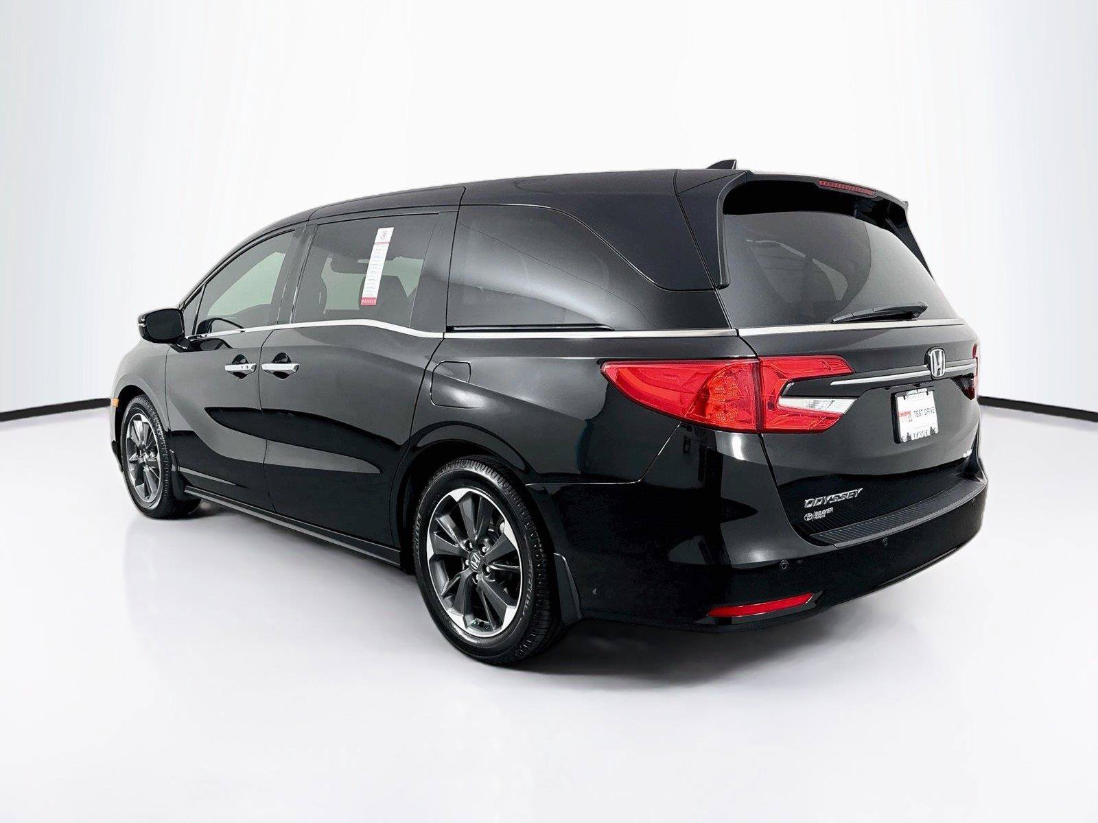 Used 2024 Honda Odyssey Elite image 13
