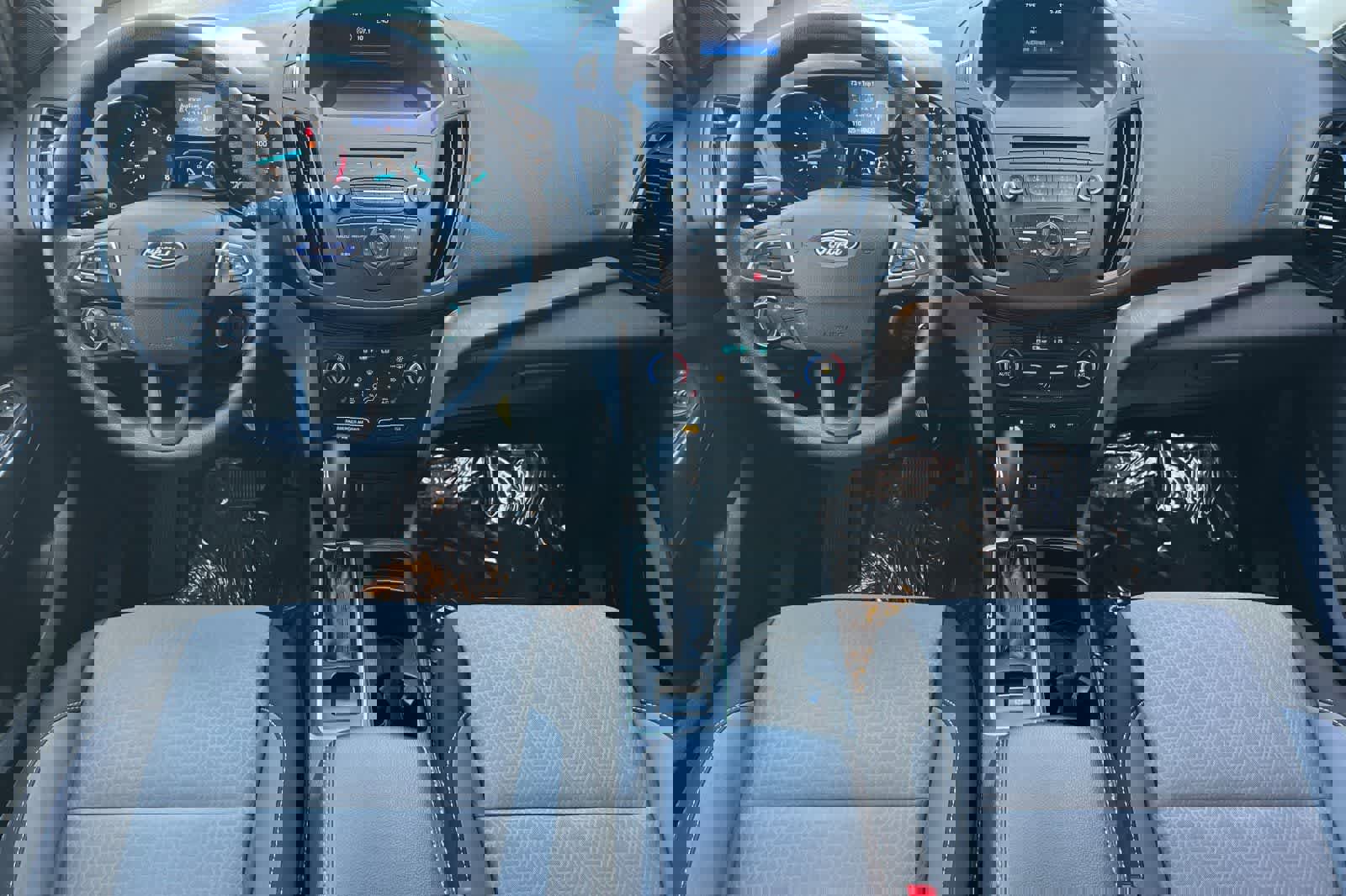 Used 2018 Ford Escape SE image 4