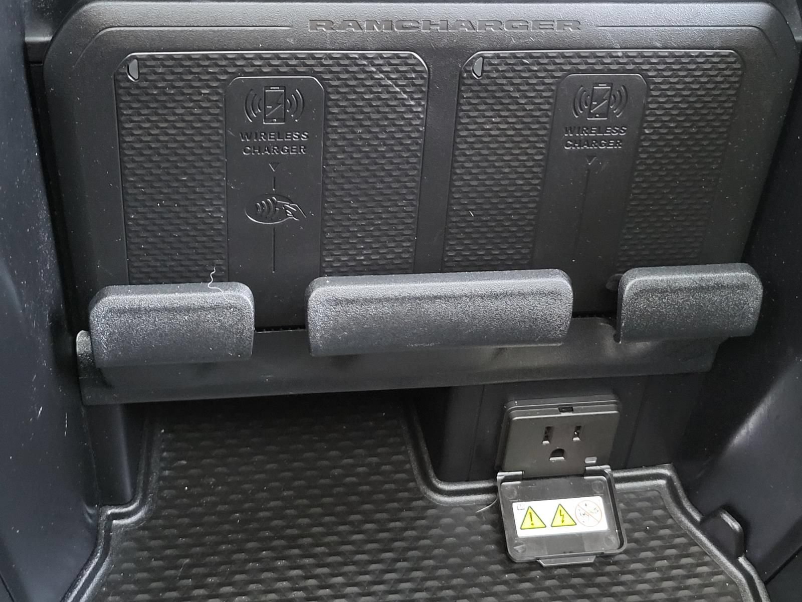 Used 2025 RAM 1500 Limited AWD/4WD image 28