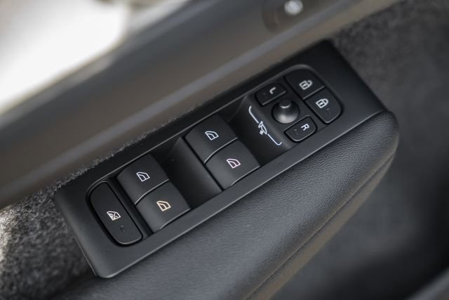 New 2026 Volvo XC40 B5 Plus w/ Climate Package image 41