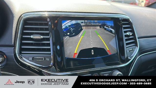 Used 2021 Jeep Grand Cherokee Limited w/ Sun & Sound Group image 16