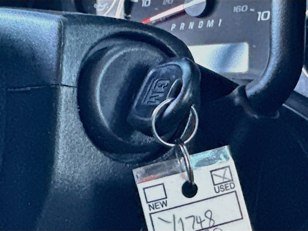 Used 2020 Chevrolet Express 3500 w/ Power Convenience Package RWD image 27