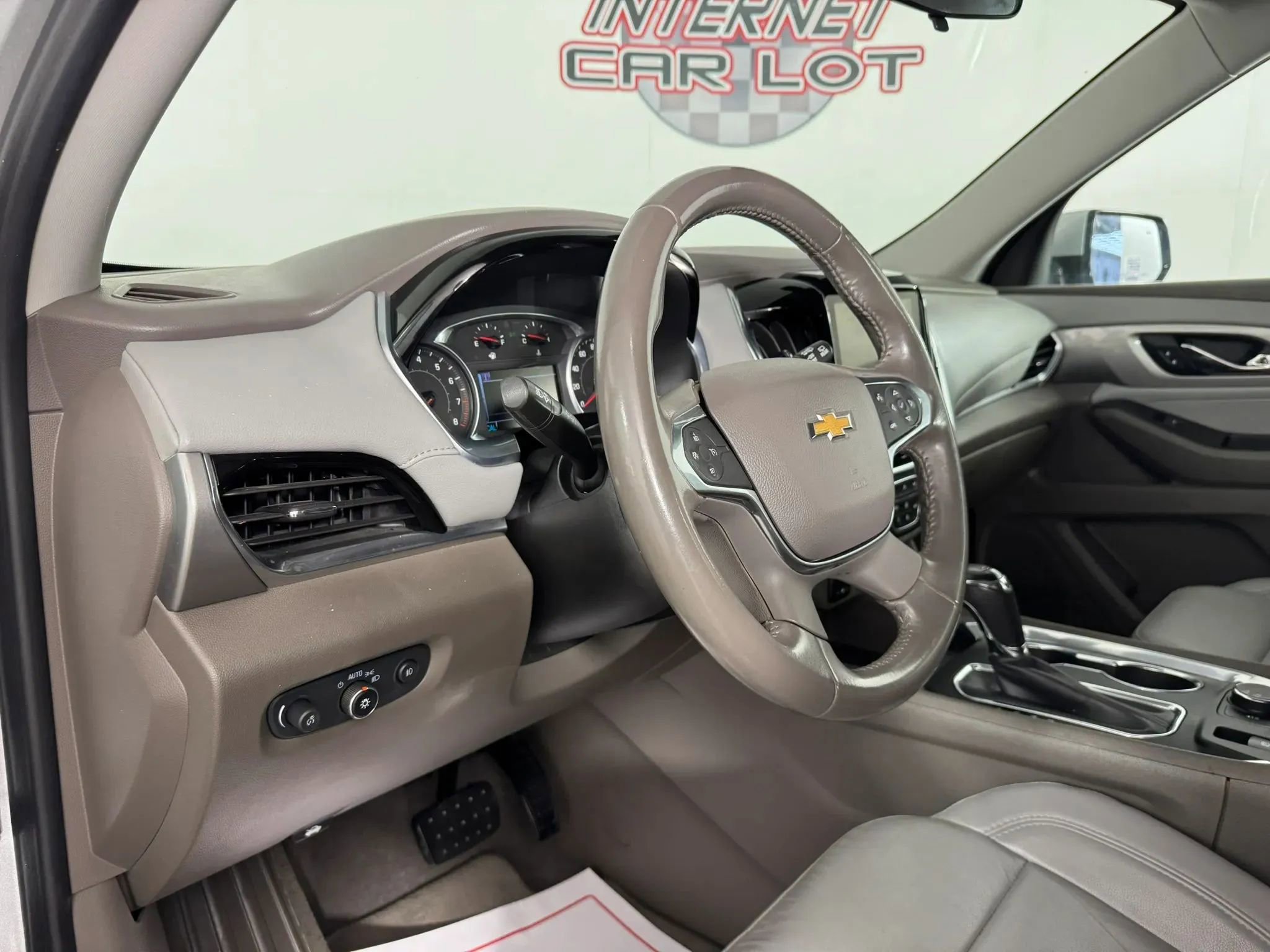 Used 2019 Chevrolet Traverse LT AWD/4WD image 10