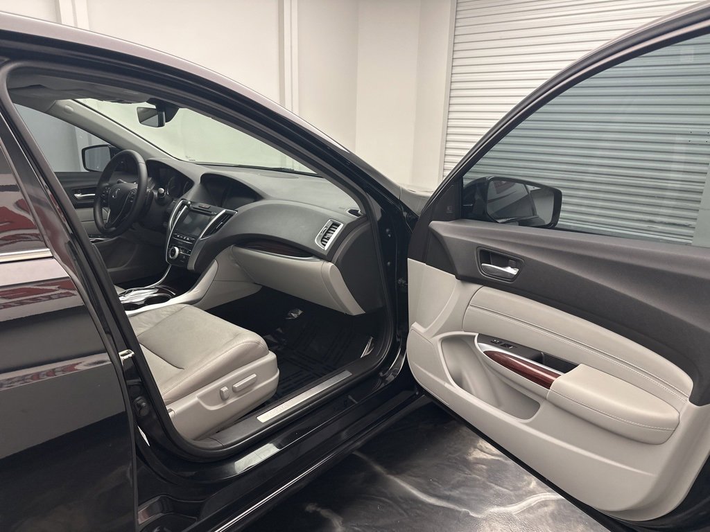 Used 2015 Acura TLX V6 w/ Technology Package image 8