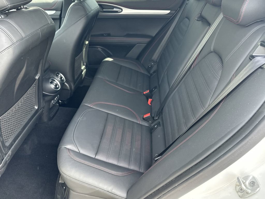 Used 2025 Alfa Romeo Stelvio Tributo Italiano w/ Driving Assist Package image 15