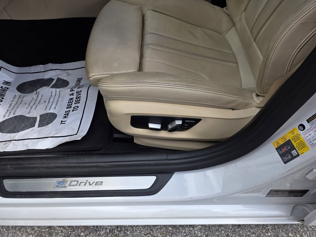 Used 2018 BMW 530e image 19