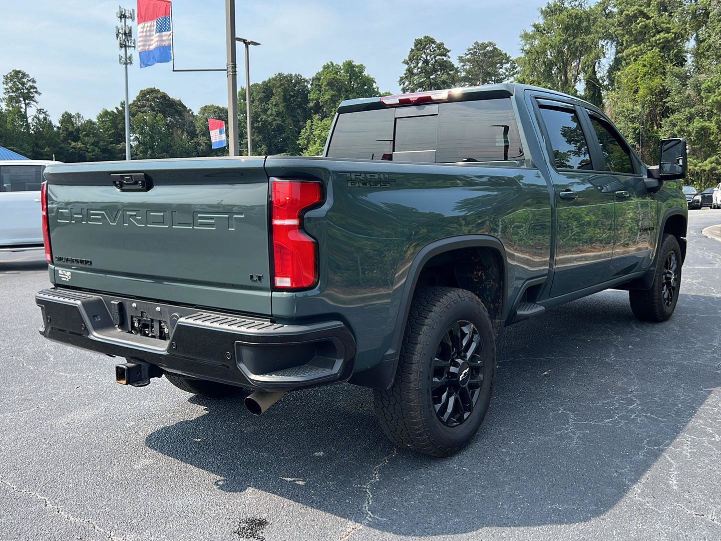 Used 2025 Chevrolet Silverado 2500 LT w/ Trail Boss Package AWD/4WD image 5