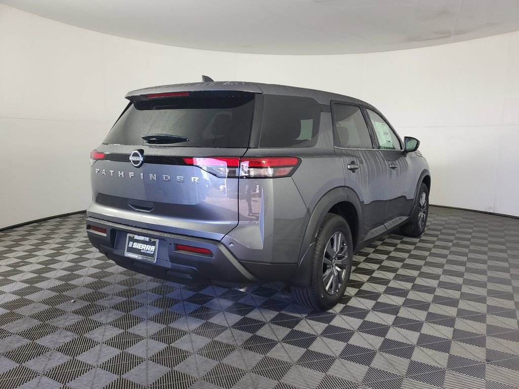 New 2025 Nissan Pathfinder S image 4