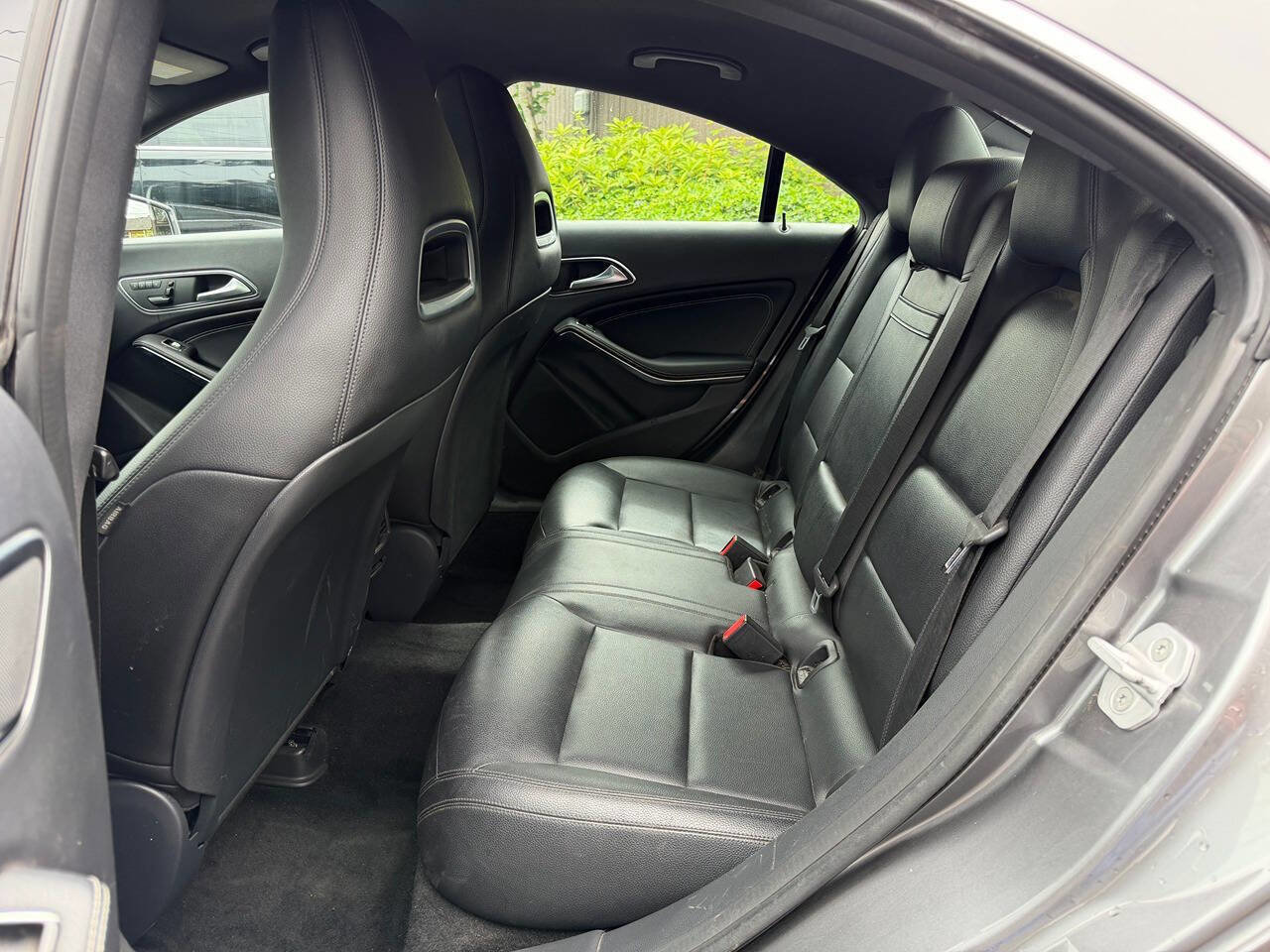 Used 2015 Mercedes-Benz CLA 250 4MATIC image 11