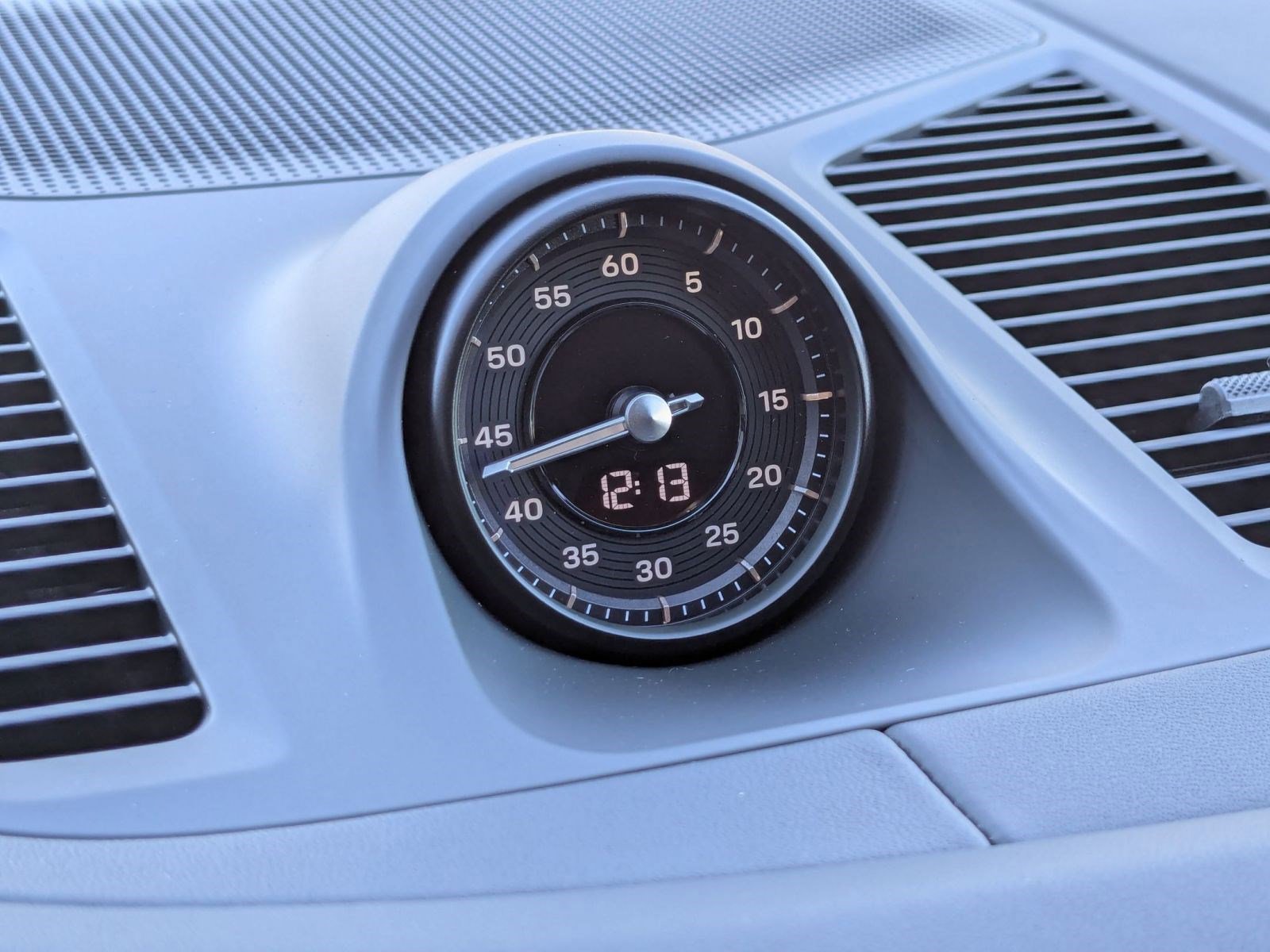 New 2026 Porsche Cayenne Coupe image 21