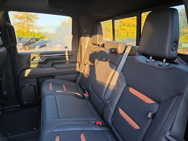 Certified 2024 GMC Sierra 2500 AT4 w/ AT4 Premium Plus Package AWD/4WD image 26