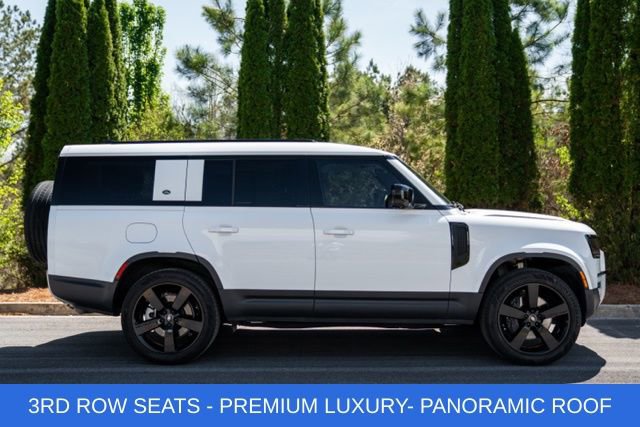 Used 2024 Land Rover Defender 130 S image 12