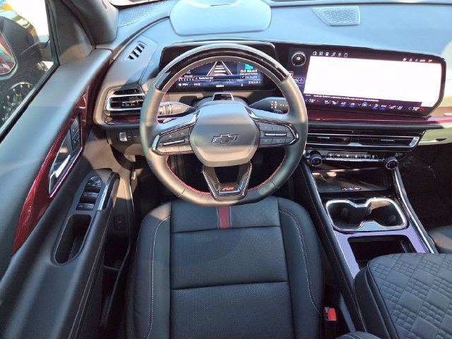 Used 2026 Chevrolet Traverse RS w/ LPO, Floor Liner Package AWD/4WD image 4