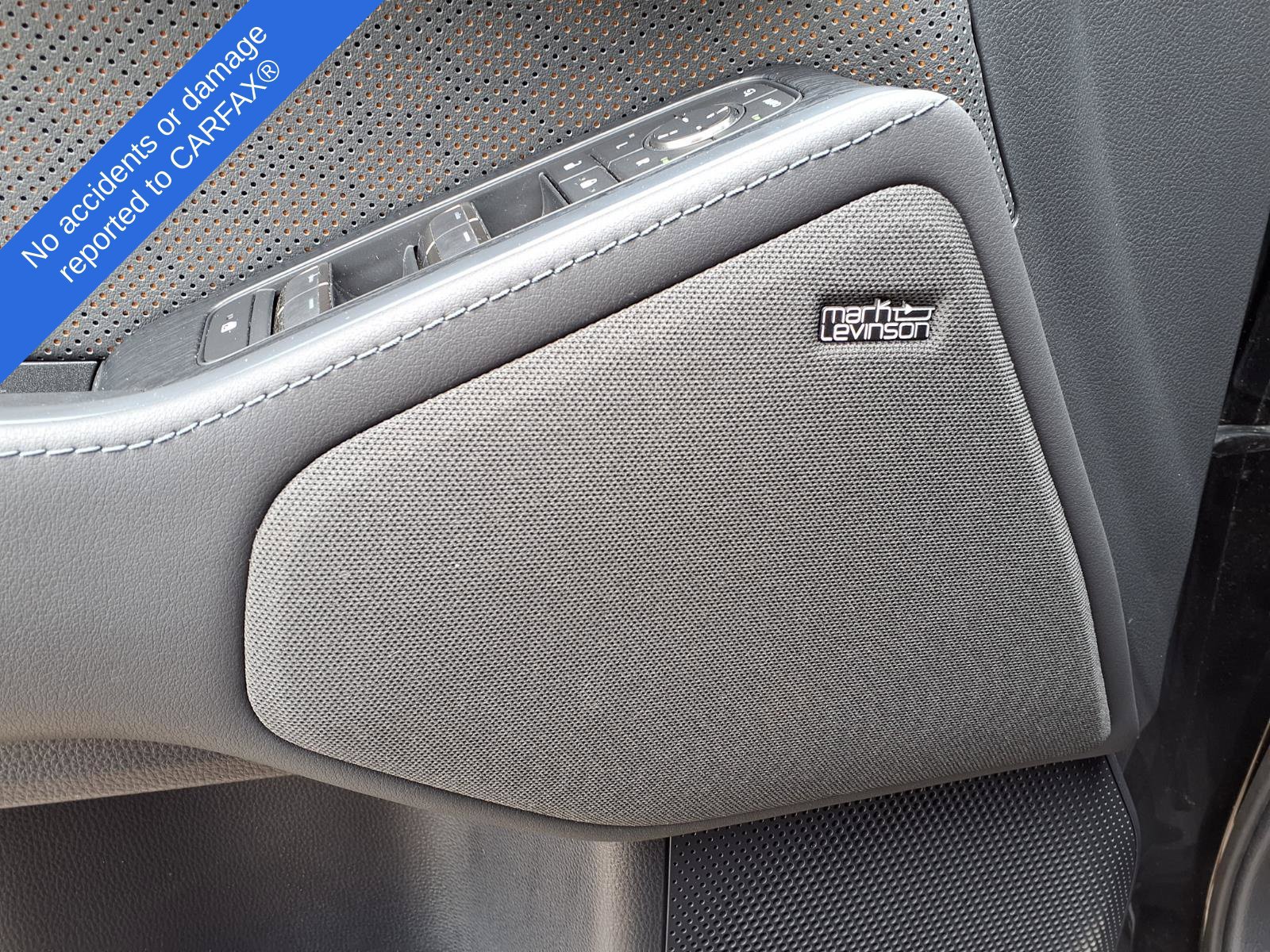 Used 2024 Lexus GX 550 w/ Accessory Package (Z1) AWD/4WD image 17