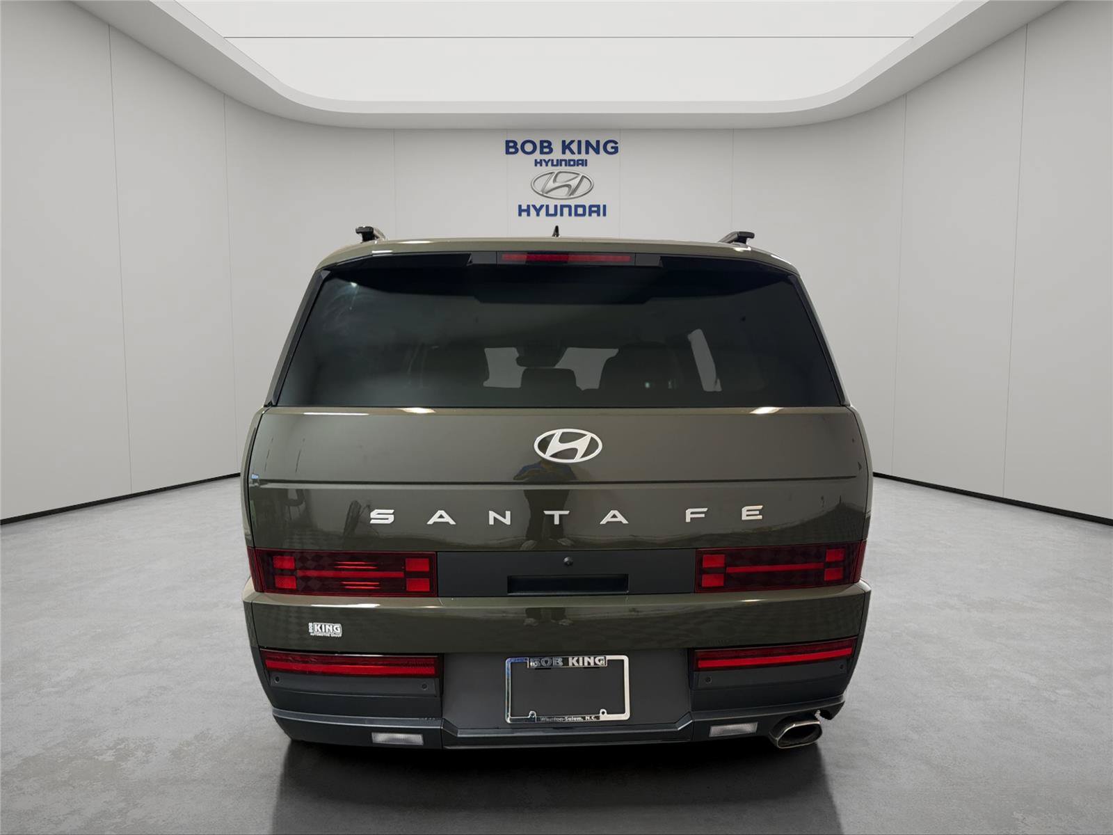 Certified 2025 Hyundai Santa Fe SEL FWD image 4