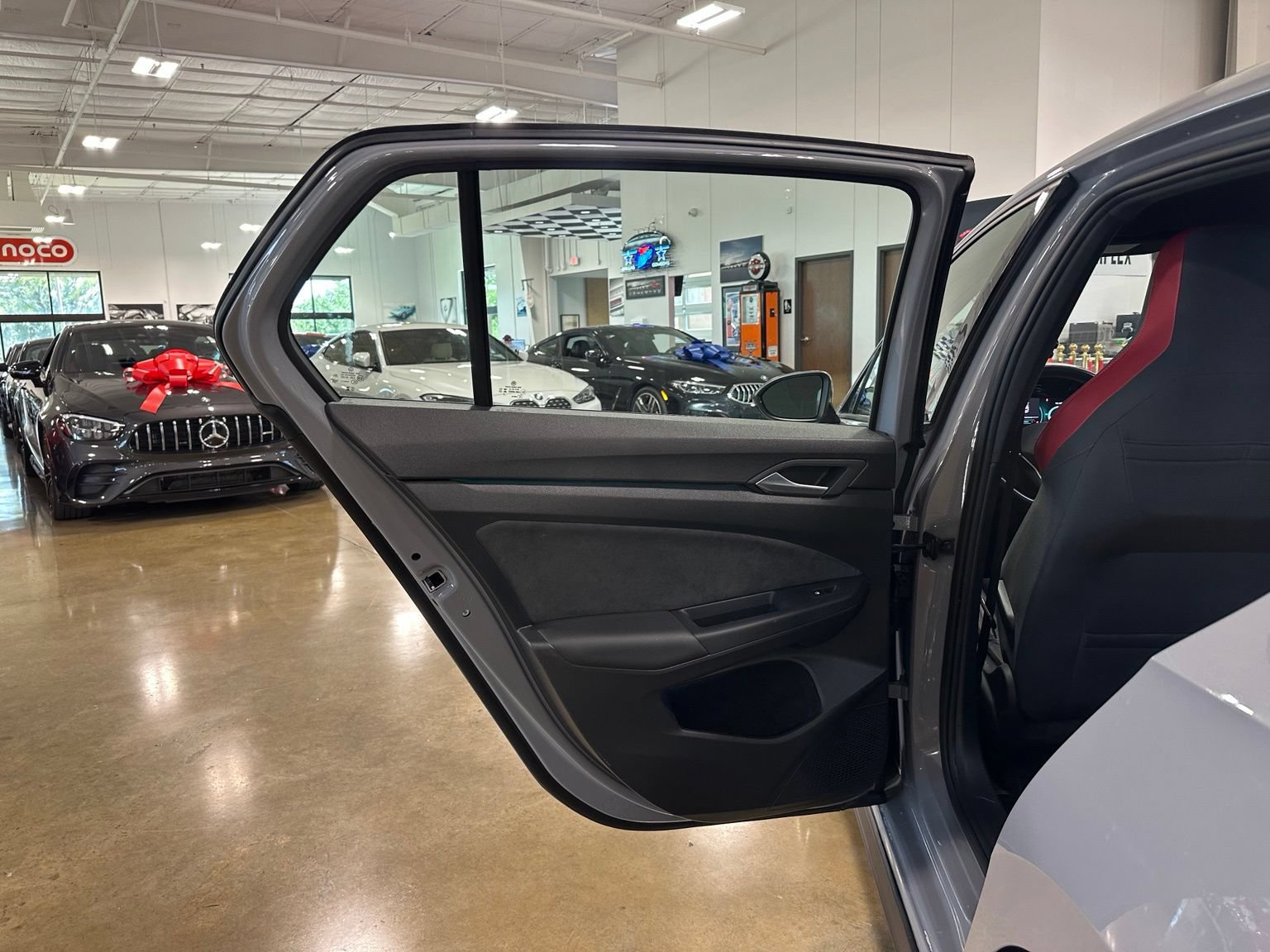 Used 2024 Volkswagen GTI S FWD image 33