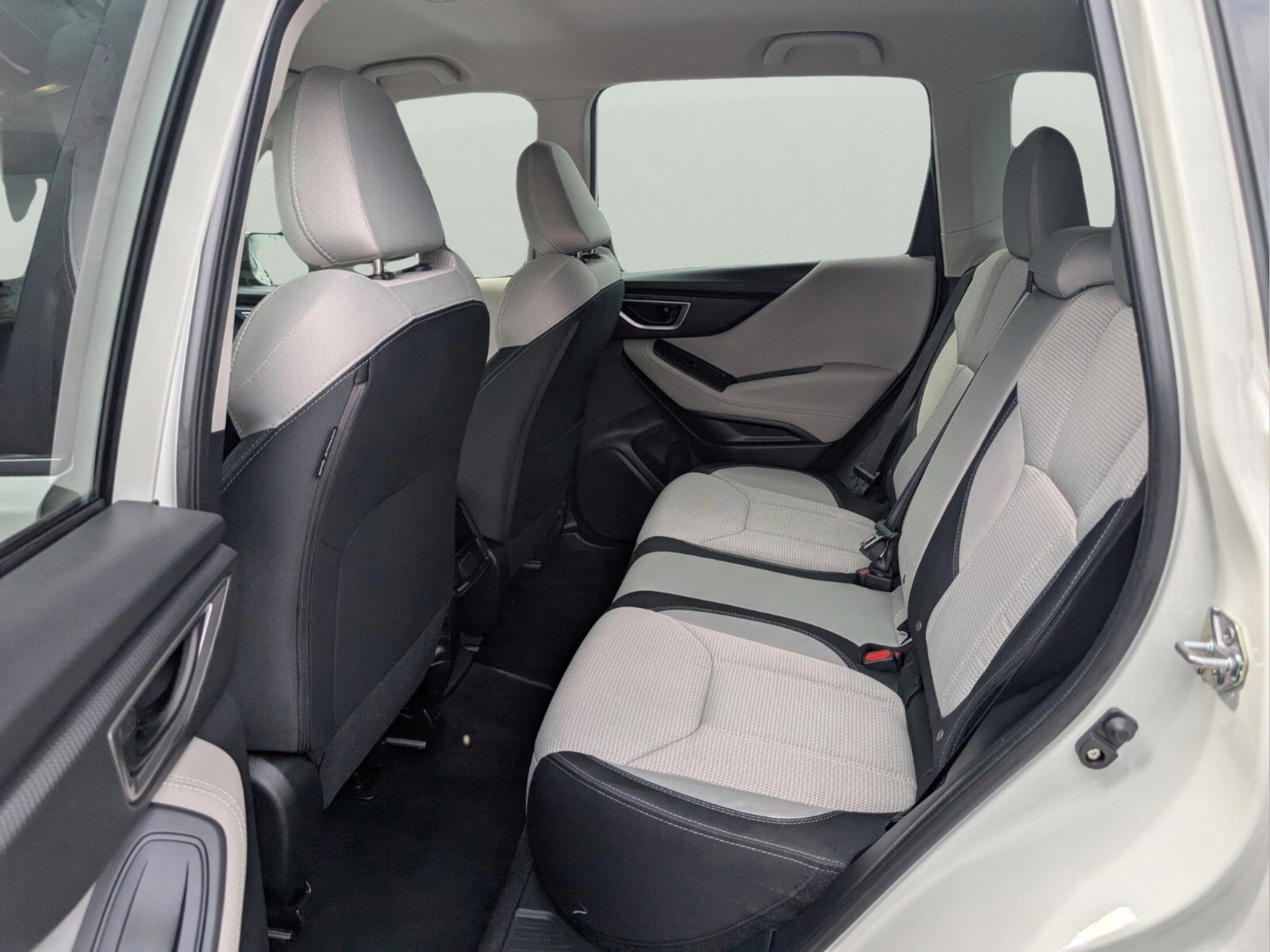 Used 2023 Subaru Forester AWD/4WD image 12