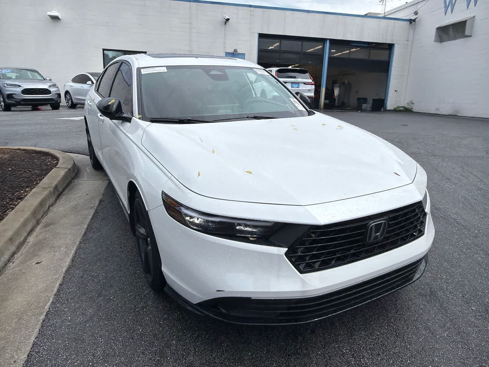 Used 2025 Honda Accord Sport image 14