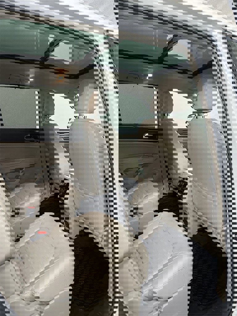 Used 2019 Volkswagen Atlas SEL Premium image 38